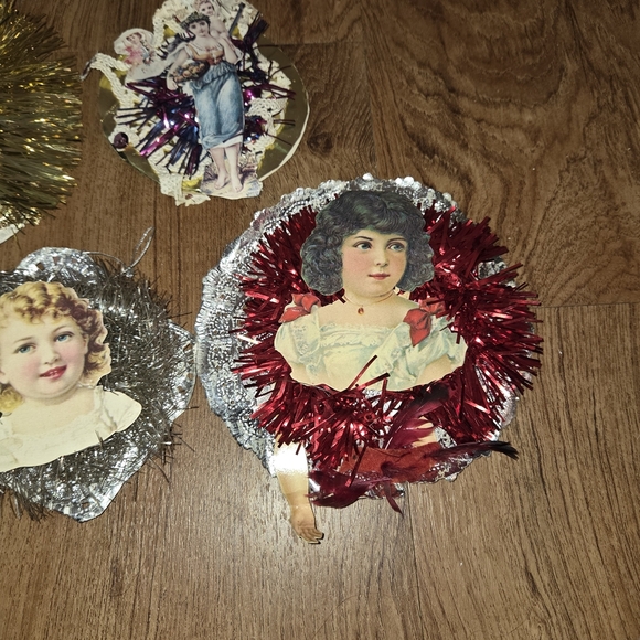Vintage ChristmasTree Ornament  Scrap Paper Victorian Women Tinse Tin Foil - Picture 2 of 6